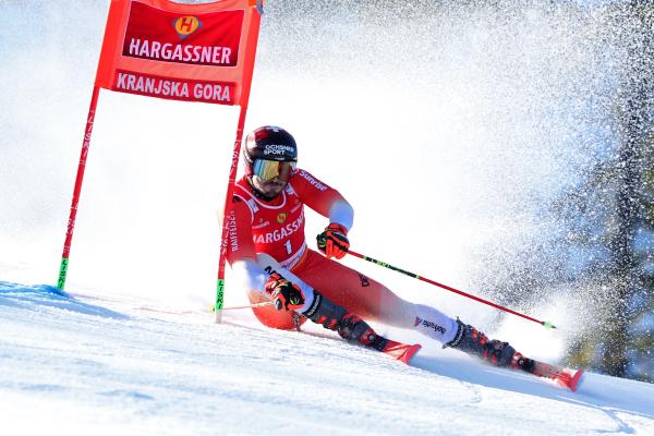 Giant slalom 1st run (Aleš Fevžer)