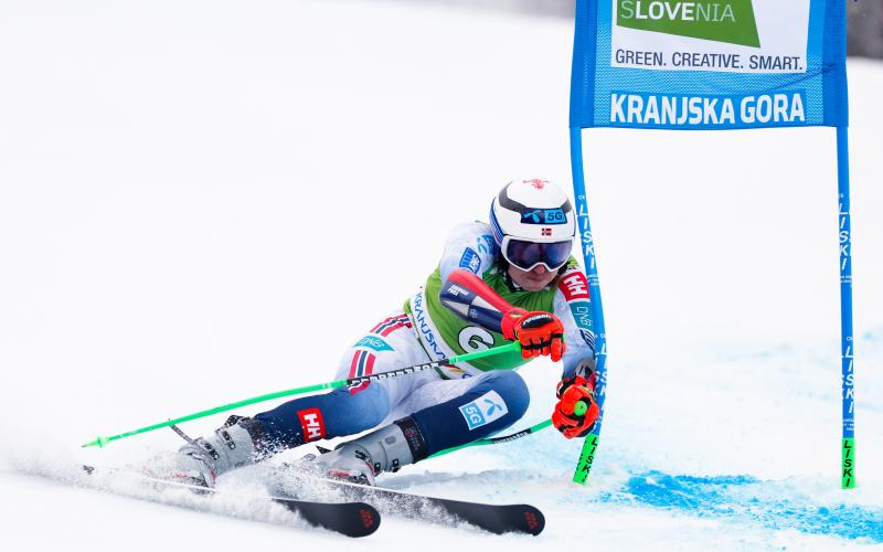 KRISTOFFERSEN WINS CONVINCINGLY, KRANJEC 16TH